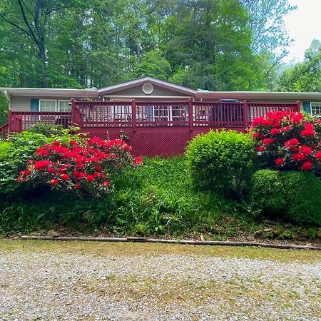 Franklin Home With Deck, And Fire Pit 8 Mi To Dtwn! Exterior photo