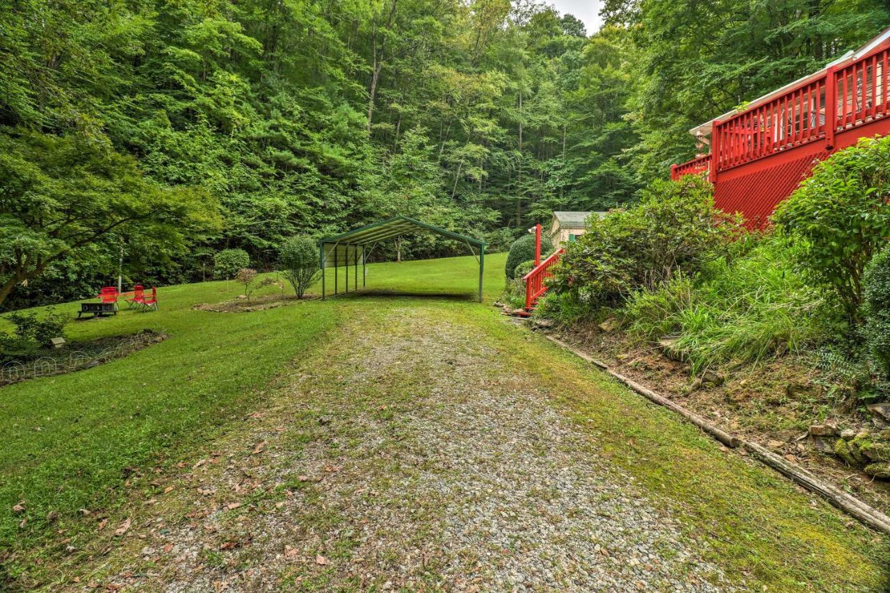 Franklin Home With Deck, And Fire Pit 8 Mi To Dtwn! Exterior photo